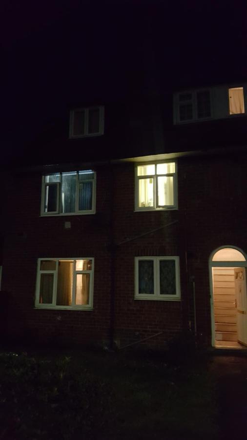Splendid 4Bedrooms Shared Home Manchester Exteriér fotografie